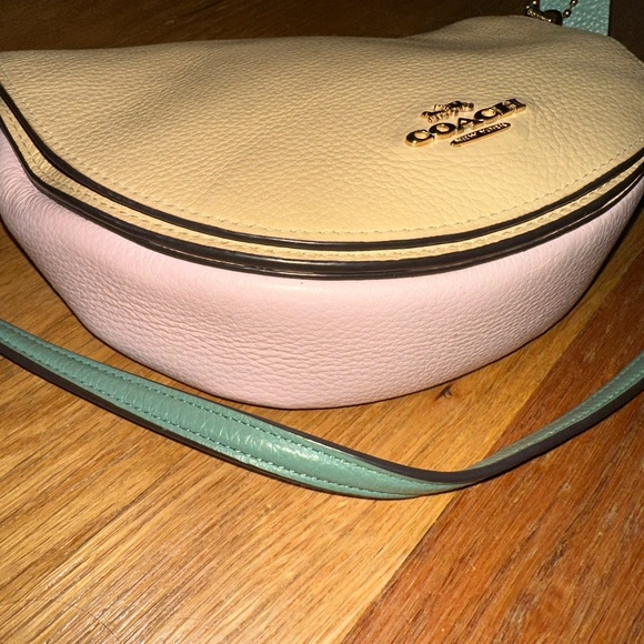 Coach Ellen Crossbody Purse In Colorblock, Yellow Pink and Green Bag - Picture 4 of 6